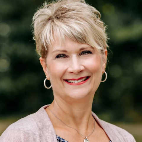 Tonya Ragle | Assistant to the President, Traditions Building & Development Group