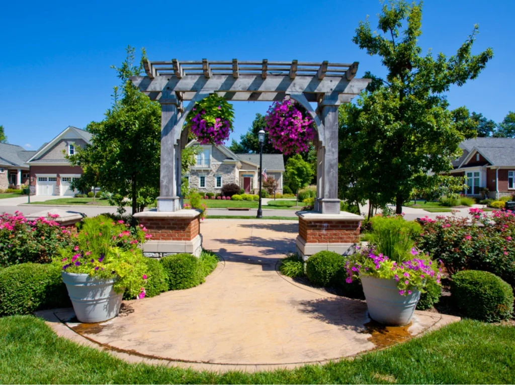 Pergola, streetscape | Traditions building and development group